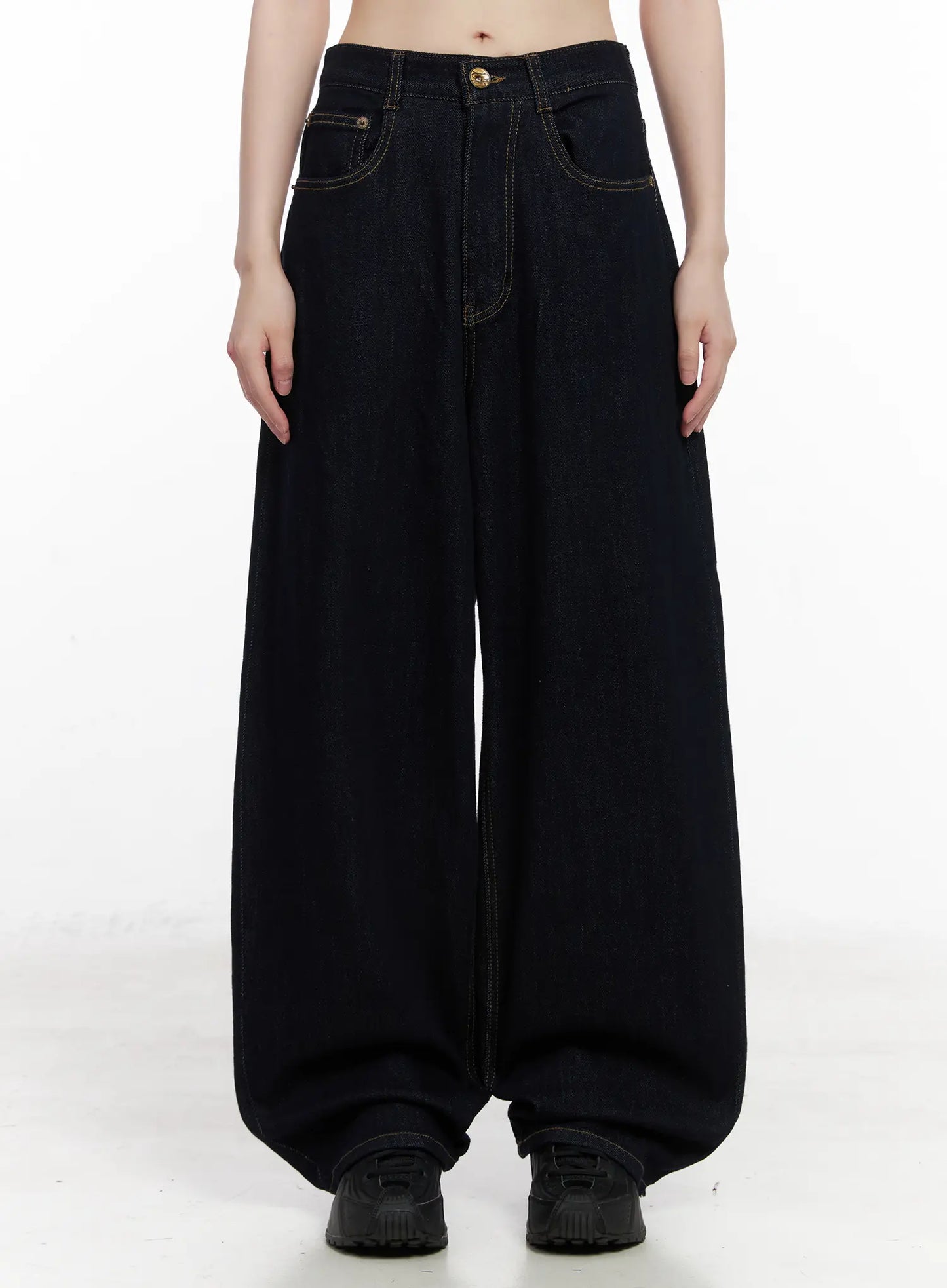 Effortless Wide-Leg Denim Pants