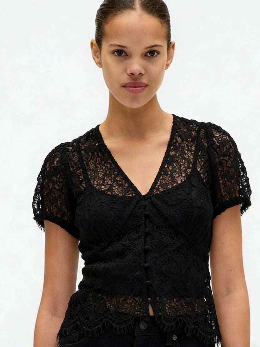 Elegante Spitzenbluse