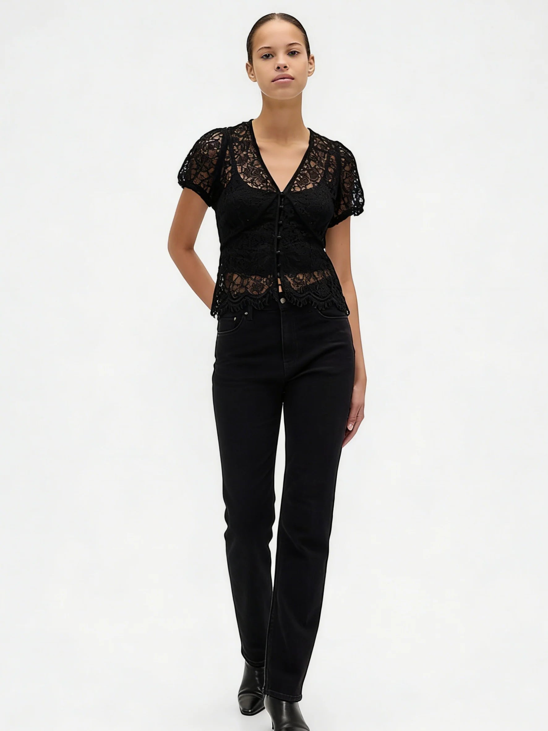 Elegante Spitzenbluse