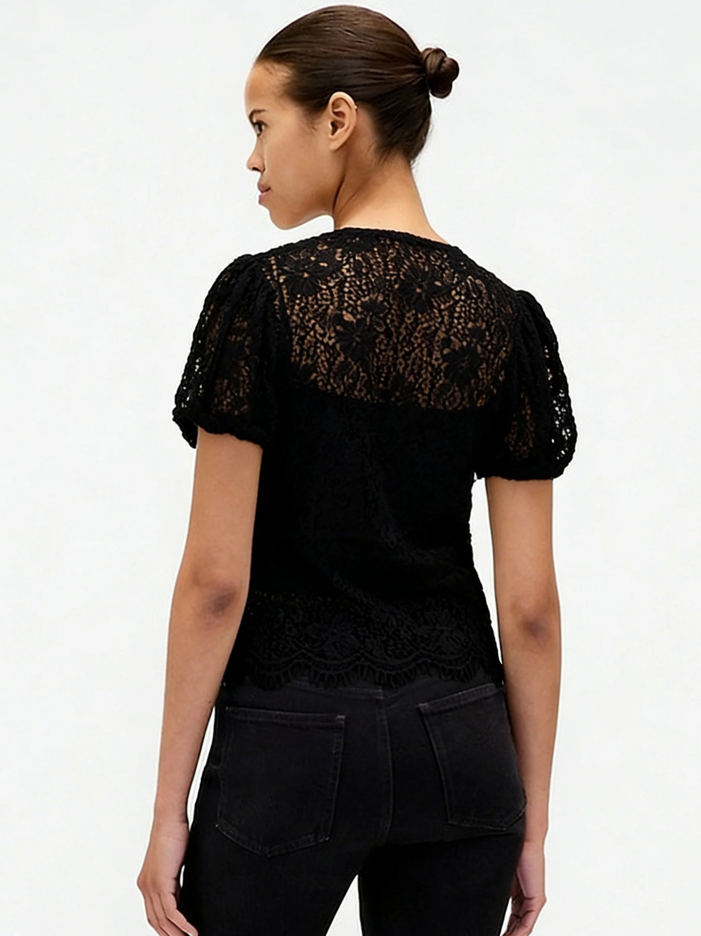 Elegante Spitzenbluse