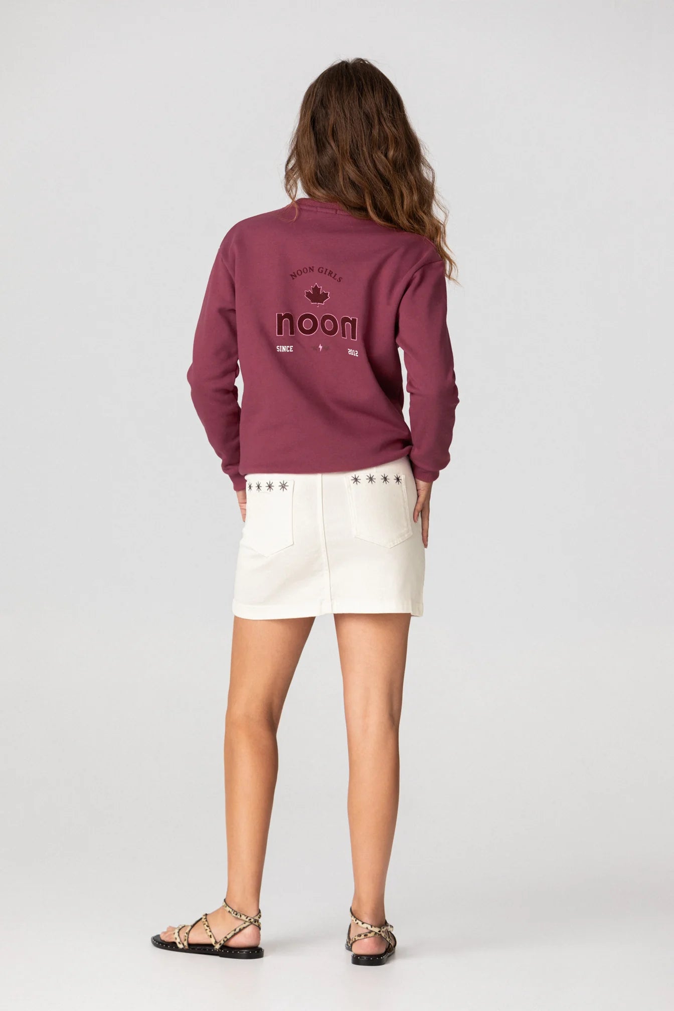Gemütliches besticktes Sweatshirt