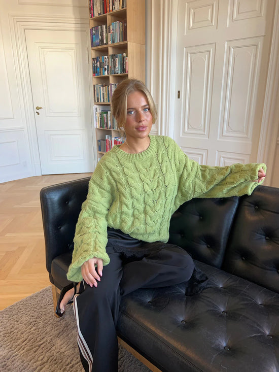 Effortless Charm Chunky Knit Sweater