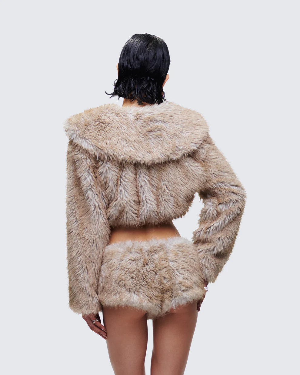 Veste courte en fourrure de luxe