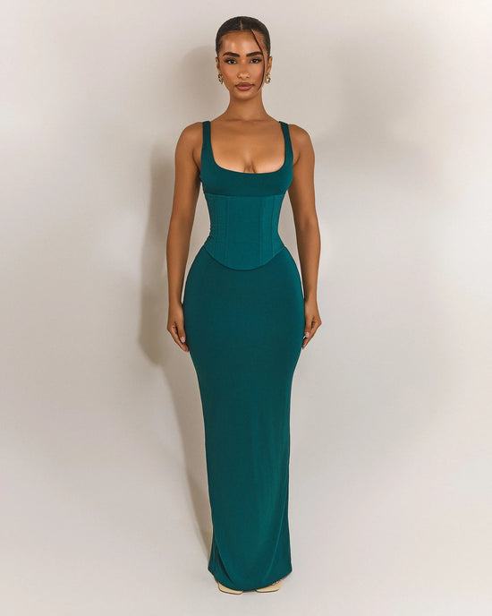 Das mühelose formende Kleid