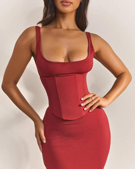 Das mühelose formende Kleid