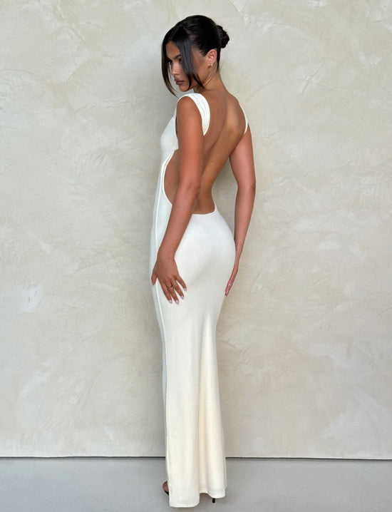Élise Backless Maxi Dress