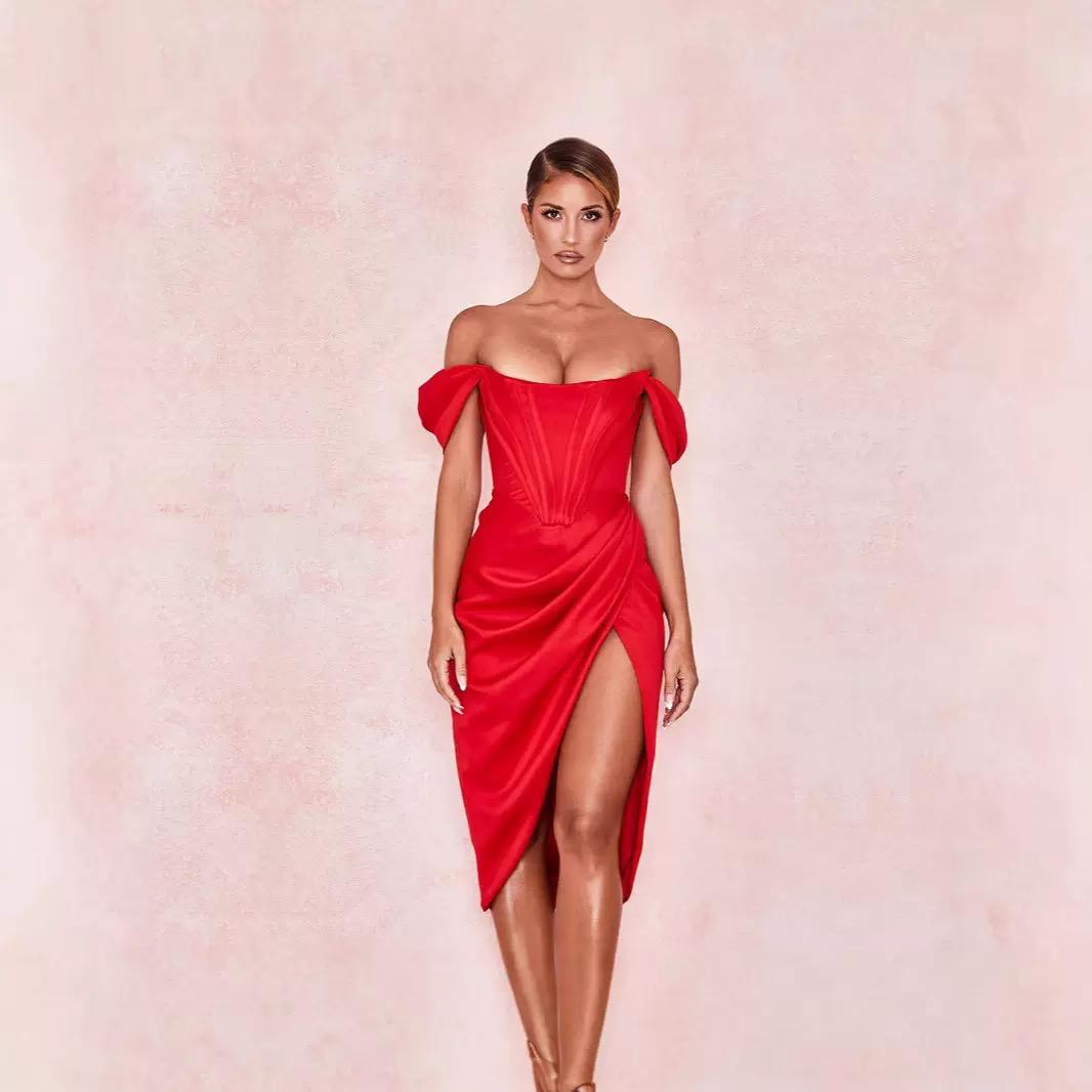 Sculpted Grace Dress