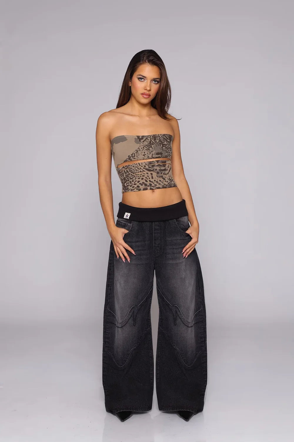 Chic Wide-Leg Denim Pants