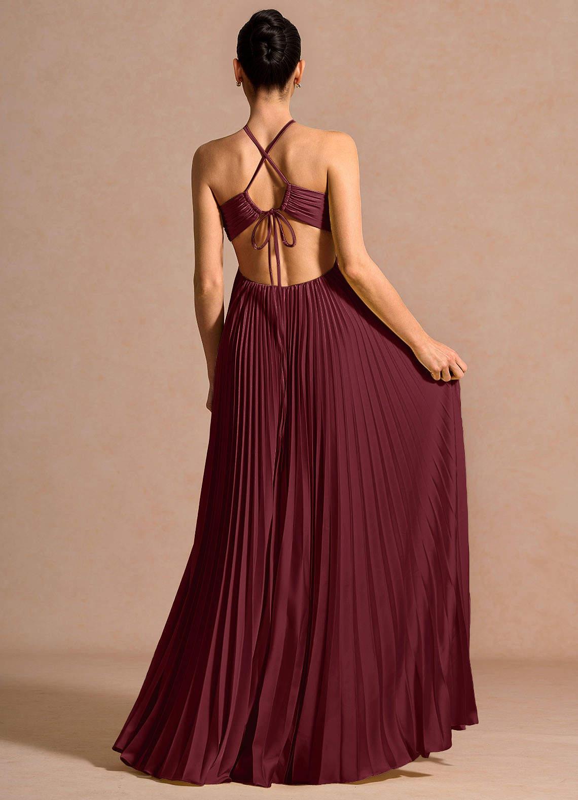 Plissiertes Göttin-Maxikleid